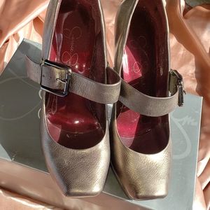 Jessica Simpson Manica pump